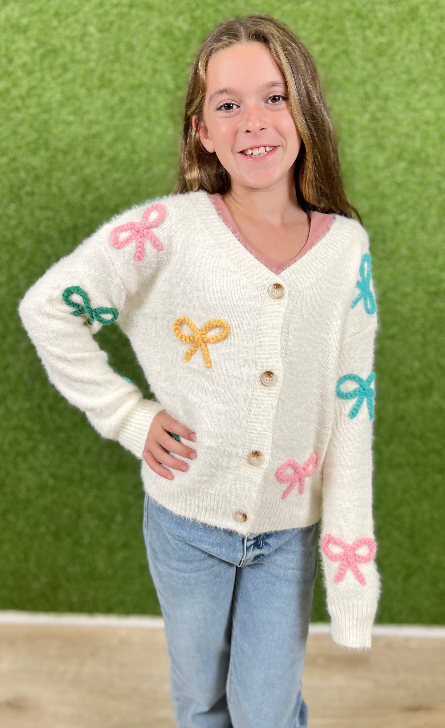 V Neck Chunky Cardigan With Bows