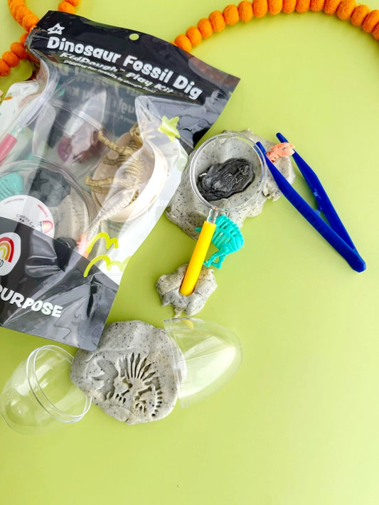 Dinosaur Fossil Dig Playdough kit