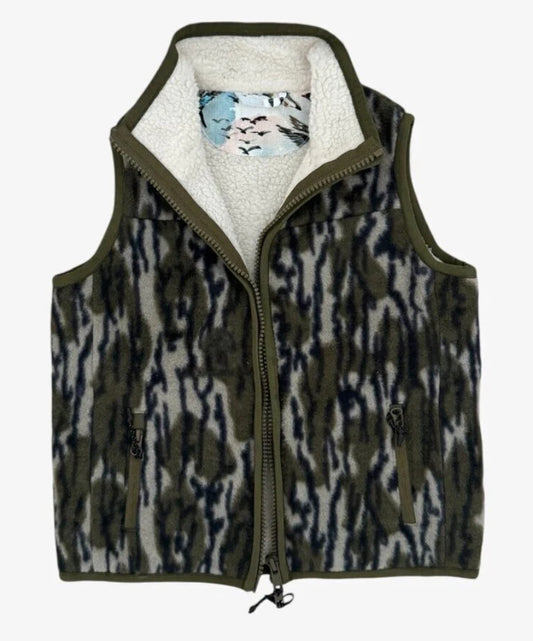 Fleece and Sherpa Vest-Bottomland