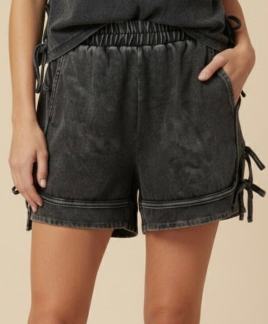 Black Bow Detail Knit Shorts