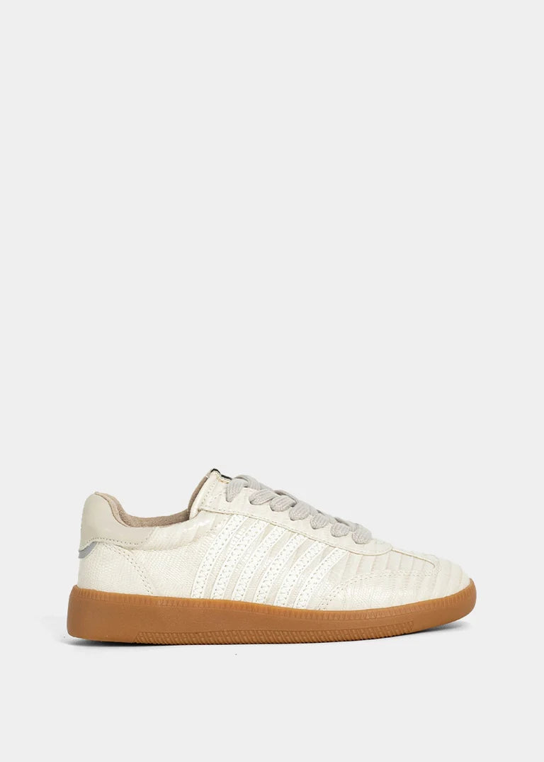 Stevie Sneakers, Bone Lizard
