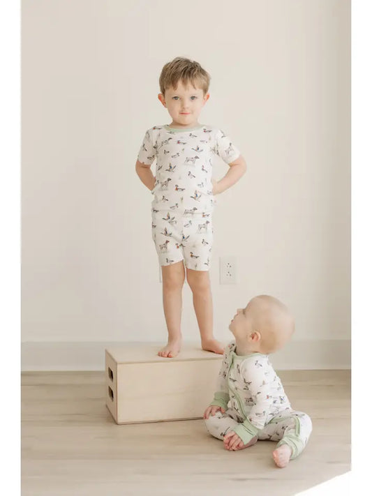 Field & Feather Short Set