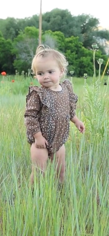 Vivian Bubble , Fawning Over You