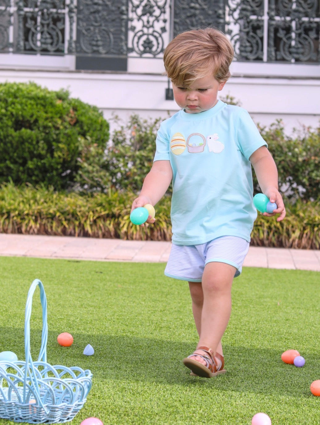 Bunnies and Baskets Short Set