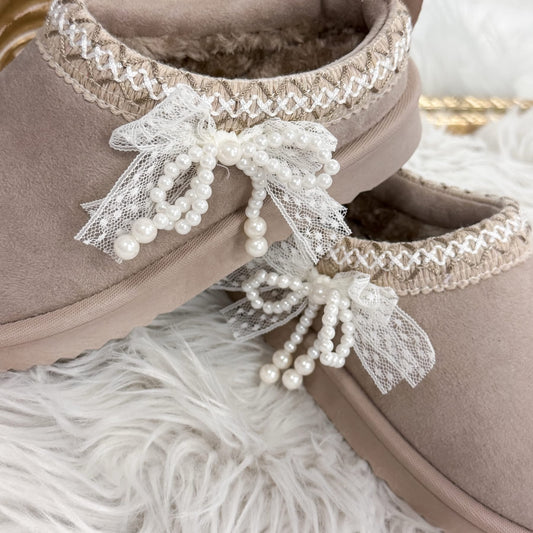 Mia Sand Tabbee Slides W Pearl Bow