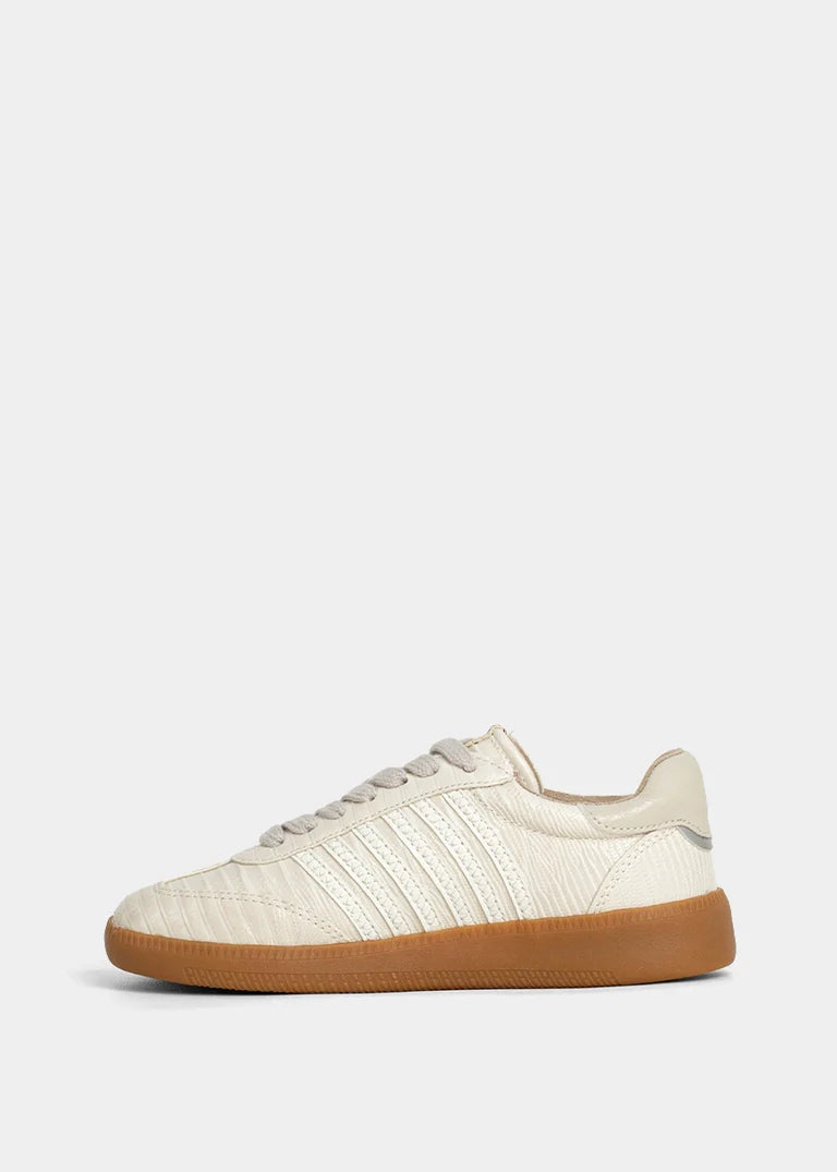 Stevie Sneakers, Bone Lizard