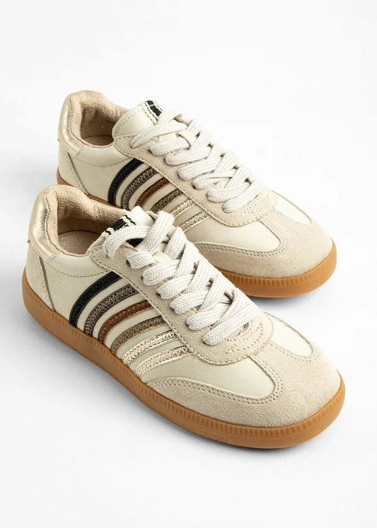 Stevie Sneakers, Metallics