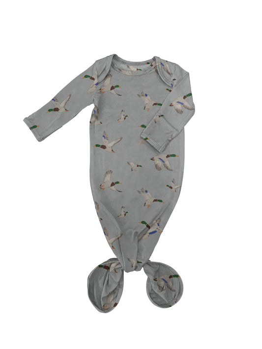 Knotted Gown , Mallards